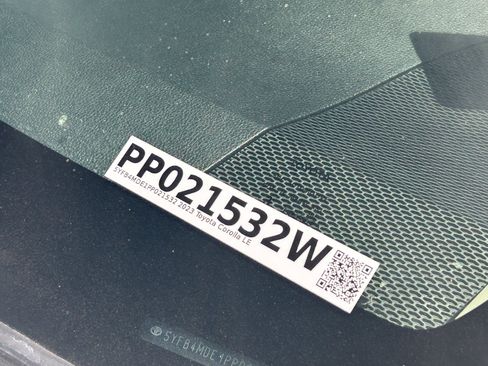 Used 2023 Toyota Corolla LE FWD image 31