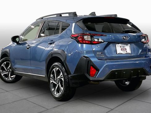 Used 2024 Subaru Crosstrek 2.0i Premium AWD/4WD image 12