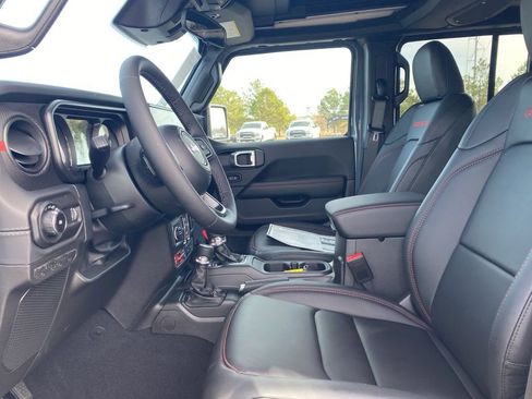 New 2026 Jeep Wrangler Unlimited Rubicon image 11