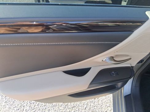 Used 2021 Lexus ES 350 w/ Premium Package FWD image 16