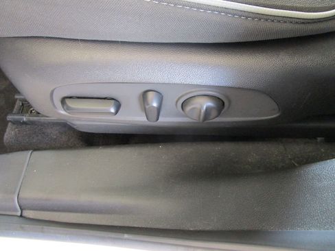 Used 2023 Chevrolet TrailBlazer LT image 16