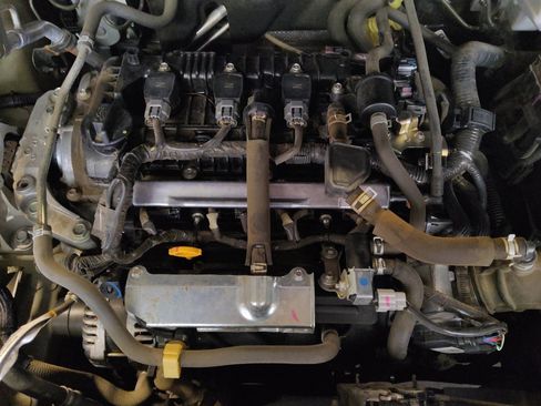 Used 2020 Nissan Versa SV image 30