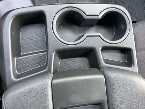 Used 2024 Chevrolet Silverado 2500 LT image 21