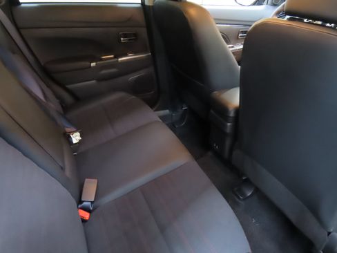 New 2025 Mitsubishi Outlander Sport SE AWD/4WD image 22
