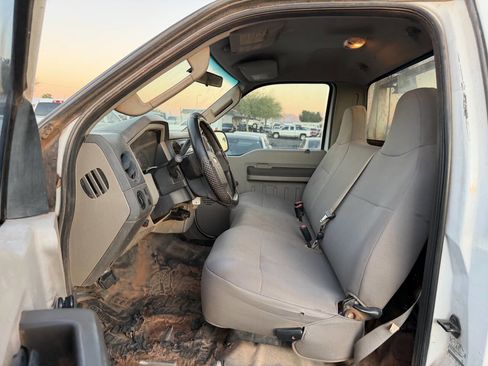Used 2008 Ford F250 XL image 18
