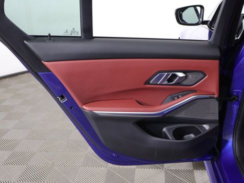 Used 2023 BMW 330i xDrive Sedan w/ M Sport Package image 27