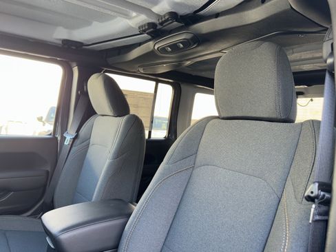 New 2025 Jeep Wrangler Sport S AWD/4WD image 19