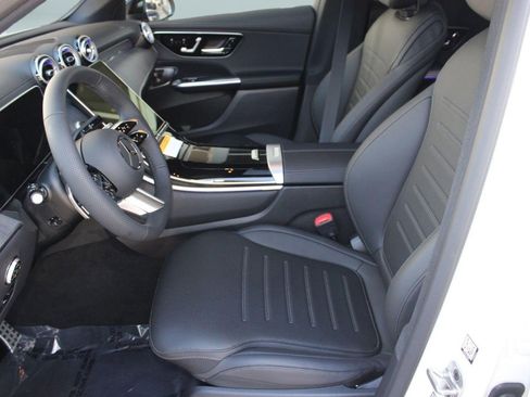 Used 2026 Mercedes-Benz GLC 300 image 5