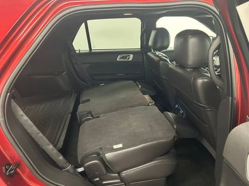 Used 2014 Ford Explorer Limited w/ Equipment Group 302A AWD/4WD image 24