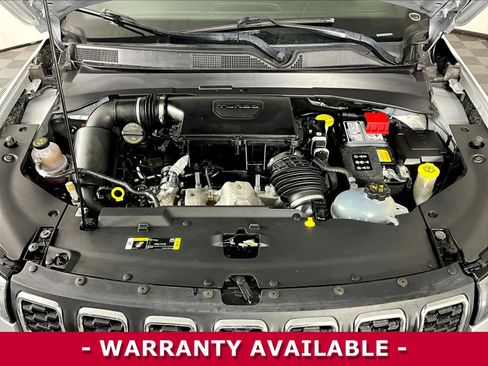Used 2024 Jeep Compass Latitude AWD/4WD image 29