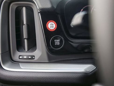 New 2025 Porsche Cayenne image 21