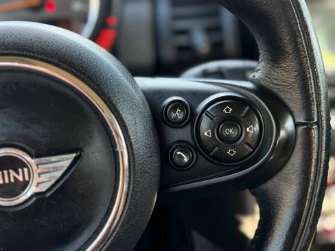 Used 2017 MINI Cooper 2-Door Hardtop image 17