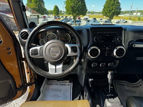 Used 2011 Jeep Wrangler 70th Anniversary w/ Dual Top Group image 14