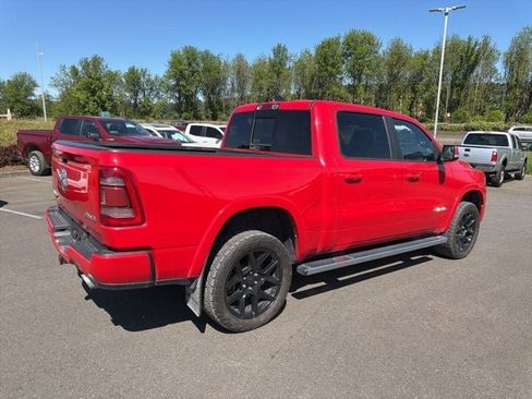 Used 2022 RAM 1500 Laramie AWD/4WD image 6