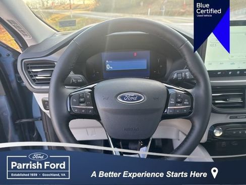 New 2026 Ford Escape SE image 12