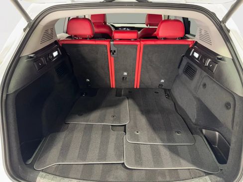 Used 2020 Alfa Romeo Stelvio w/ Nero Edizione image 24