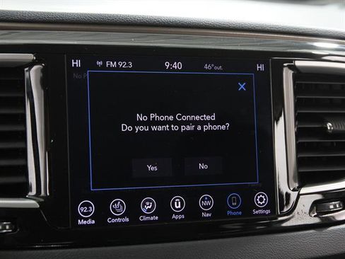 Used 2019 Chrysler Pacifica Touring-L w/ Advanced Safetytec Group image 14