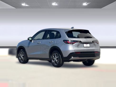 Certified 2024 Honda HR-V EX-L image 3