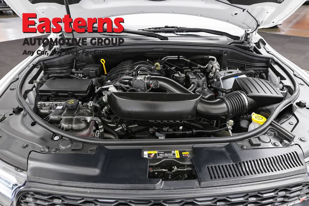 Used 2025 Dodge Durango GT RWD image 8