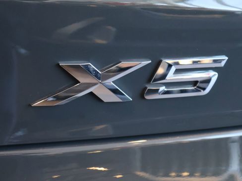 New 2026 BMW X5 xDrive40i w/ Climate Comfort Package image 21