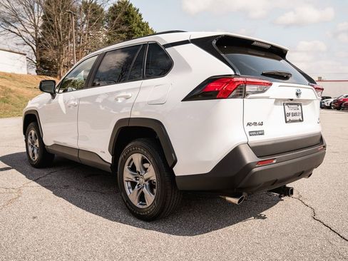 Certified 2024 Toyota RAV4 LE image 5