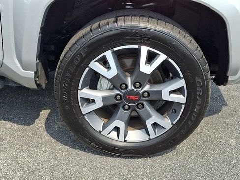 Used 2025 Toyota 4Runner TRD Sport AWD/4WD image 11