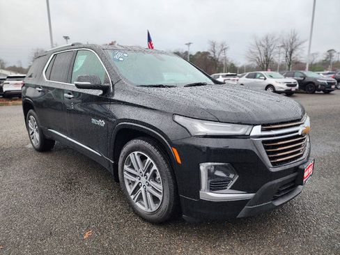 Certified 2023 Chevrolet Traverse High Country image 25