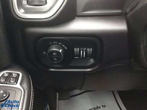 Used 2023 RAM 3500 Laramie image 34