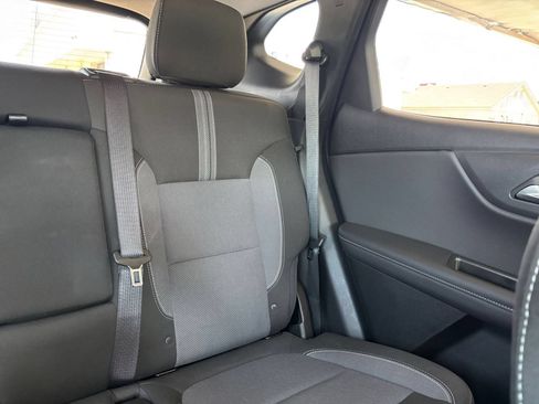 Used 2025 Chevrolet Blazer LT FWD image 38