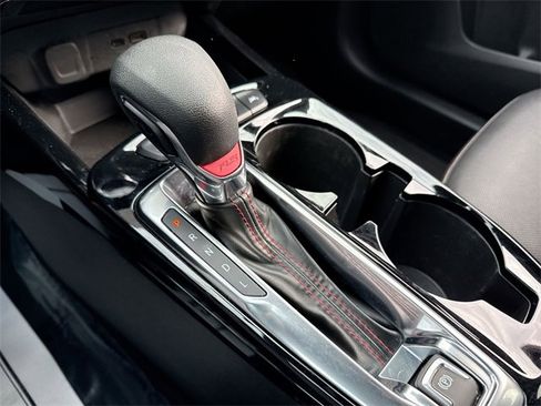 Used 2024 Chevrolet Trax RS w/ Driver Confidence Package image 19