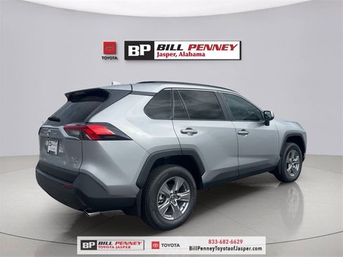 New 2025 Toyota RAV4 XLE image 5