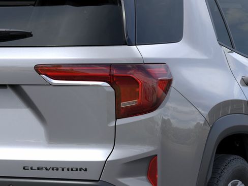 New 2026 GMC Terrain Elevation w/ Elevation Premium Package AWD/4WD image 11