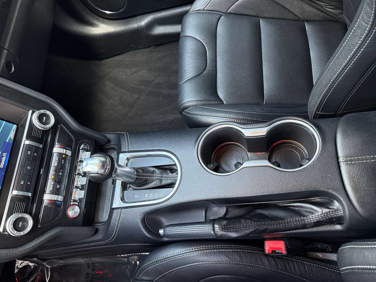 Used 2022 Ford Mustang GT Premium w/ GT Performance Package RWD image 40