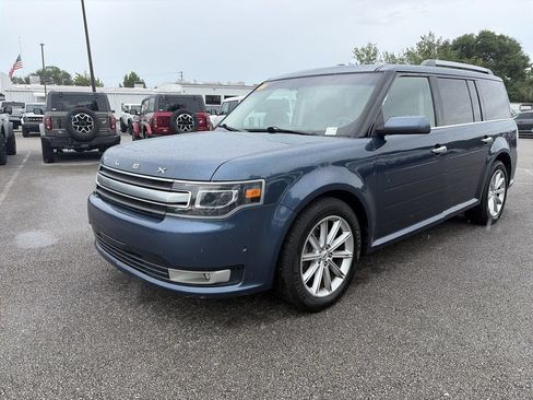 Used 2019 Ford Flex Limited w/ Equipment Group 301A AWD/4WD image 4