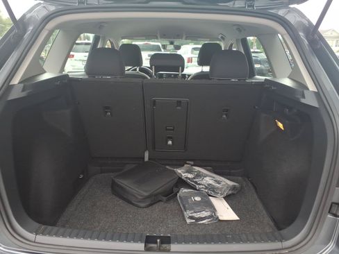 Certified 2023 Volkswagen Taos S FWD image 14