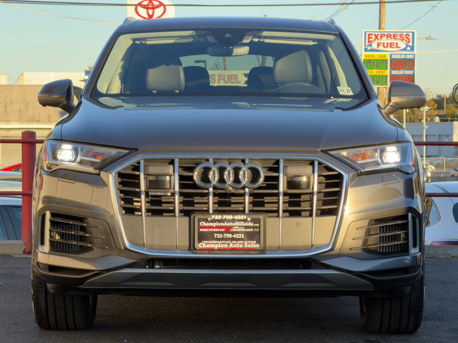 Used 2022 Audi Q7 3.0T Premium Plus w/ Premium Plus Package AWD/4WD image 2