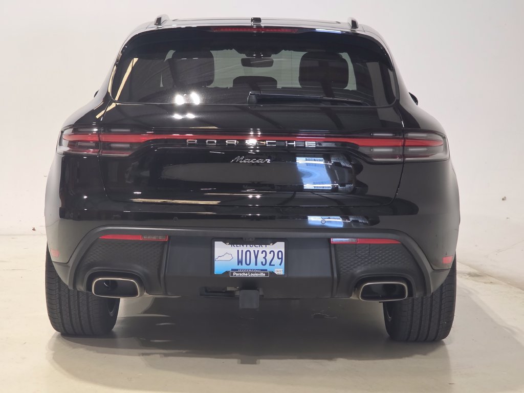 Certified 2026 Porsche Macan AWD/4WD image 10