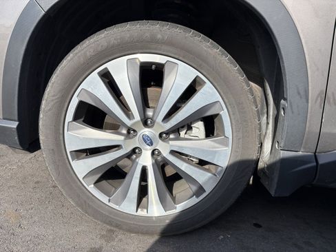 Used 2022 Subaru Ascent Touring w/ Popular Package #2A AWD/4WD image 11