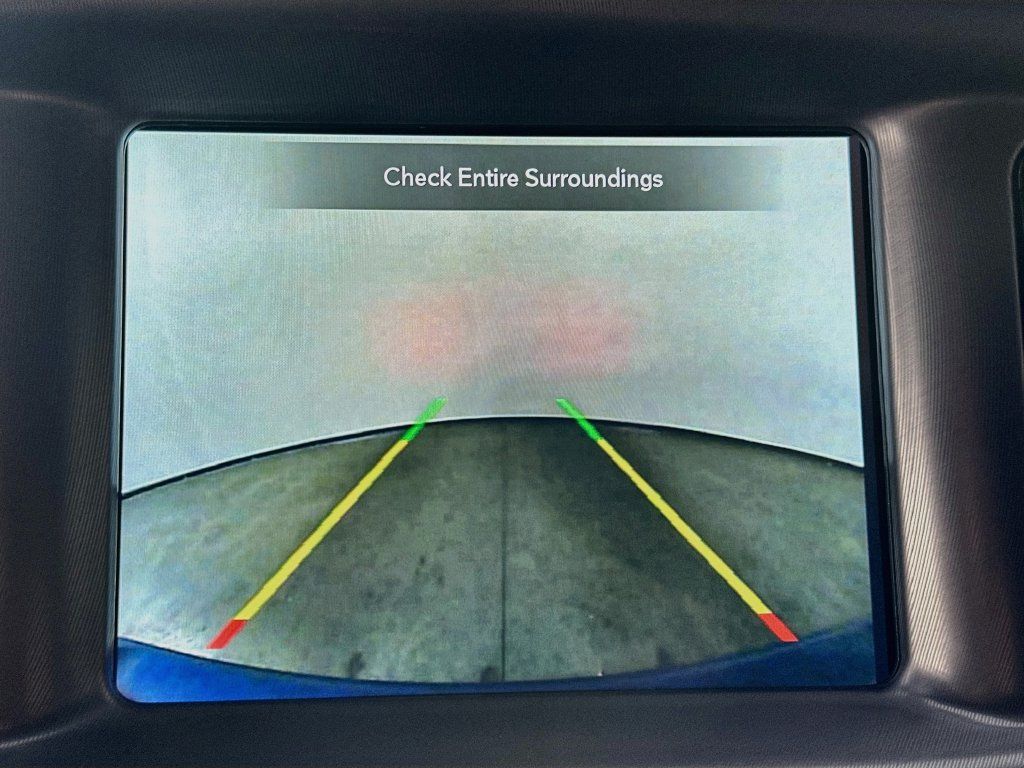 Used 2022 Dodge Charger SXT w/ Plus Group RWD image 20