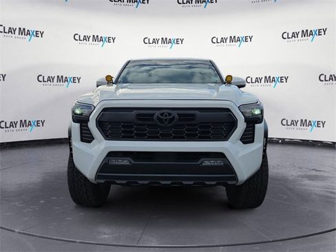 Used 2024 Toyota Tacoma TRD Sport image 8