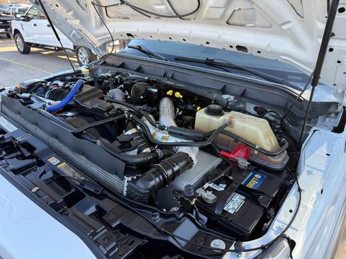 Used 2014 Ford F350 King Ranch w/ FX4 Off-Road Package image 39