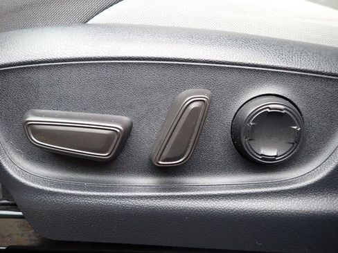 Certified 2024 Toyota Tacoma TRD Sport w/ TRD Sport Upgrade Package image 24