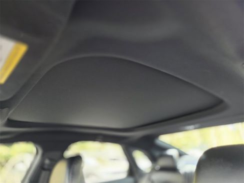 Used 2019 Lincoln MKZ Reserve w/ Luxury Package image 8