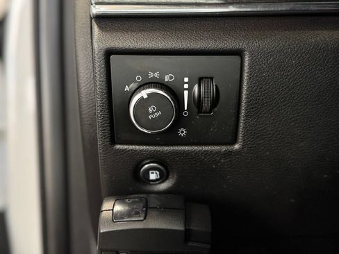 Used 2021 Jeep Grand Cherokee Trailhawk w/ Premium Lighting Group AWD/4WD image 18