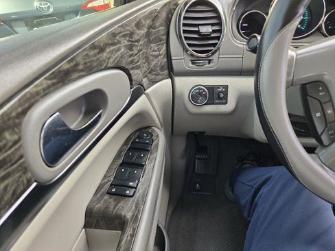 Used 2014 Buick Enclave Convenience image 27