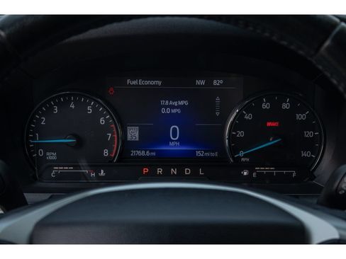 Used 2022 Ford Explorer XLT w/ Equipment Group 202A AWD/4WD image 24