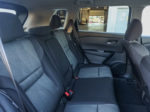 New 2026 Nissan Rogue SV image 18