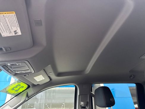 Used 2023 Chevrolet Silverado 1500 LT image 25