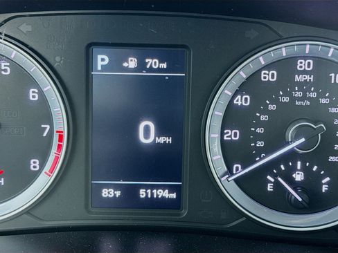 Used 2019 Hyundai Sonata Limited w/ Ultimate Package 04 FWD image 8