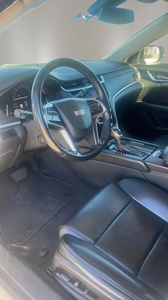 Used 2019 Cadillac XTS FWD image 7